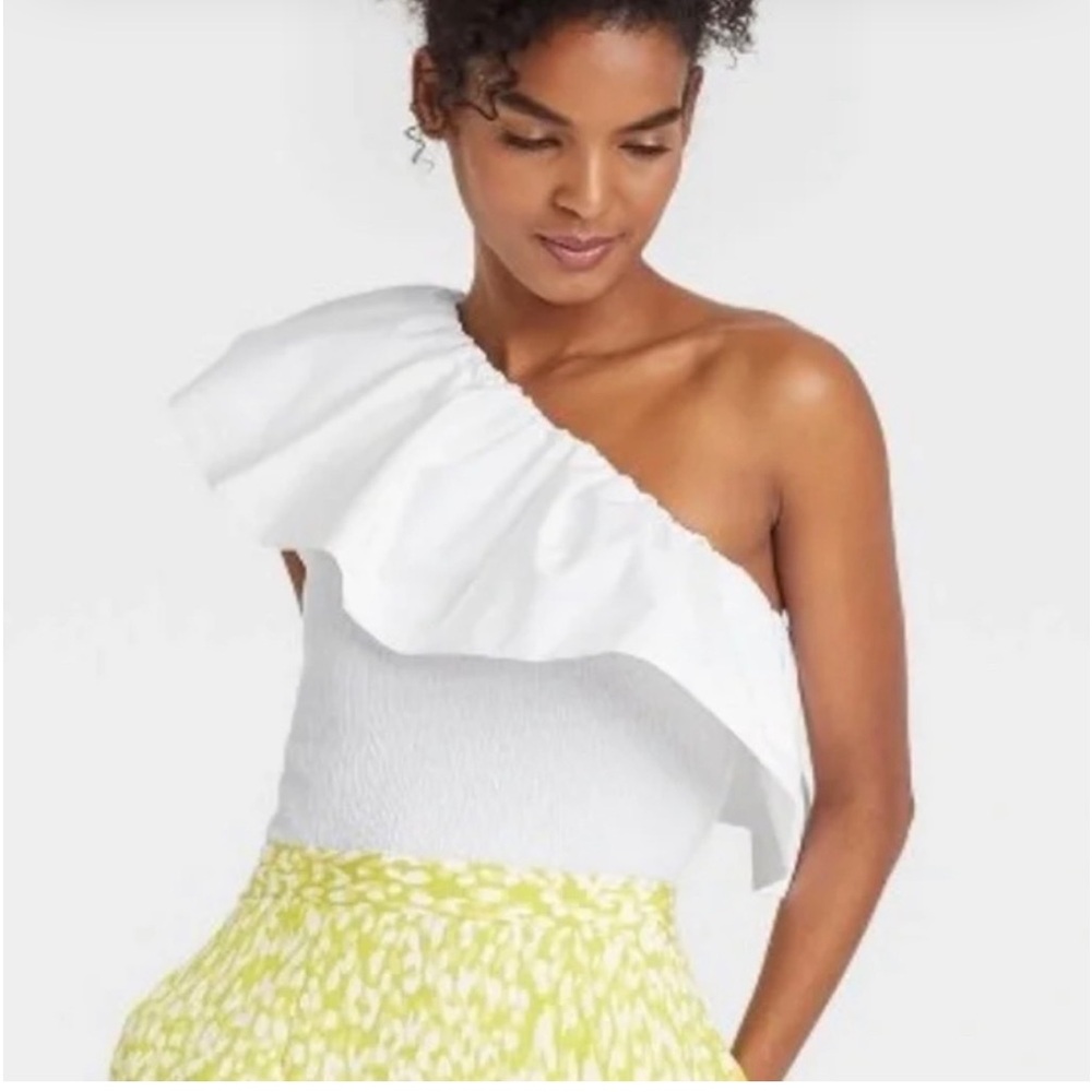 Who What Wear one shoulder ruffle top size XS NEW